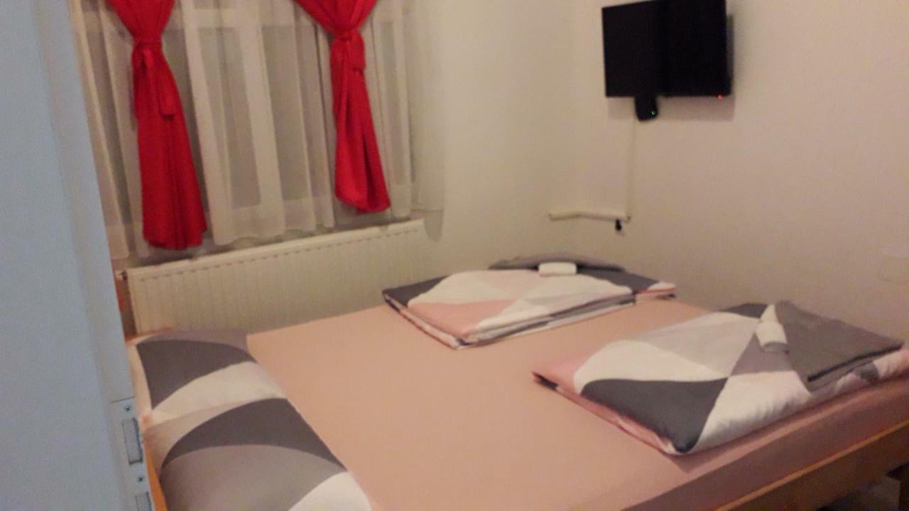 Prozor Rooms & Apartment Jozic מראה חיצוני תמונה